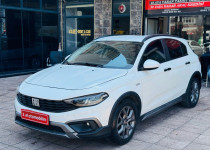 2.EL OTOMOBİLİMDEN 300,000₺ peşinatla fıat egea cross 1,4 urban paket