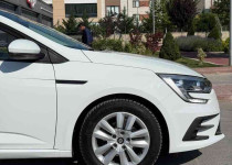 ACIBADEM OTO-2022 RENAULT MEGANE 1.5 BLUEDCİ JOY EDC++