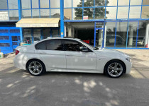 AĞAOĞLUNDAN 2015 MODEL BMW 3.18İ M JOY SUNROOF++