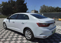 RENAULT MEGANE SEDAN JOY 1.3 TCE EDC 140 FAZ2