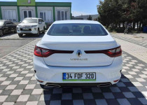 RENAULT MEGANE SEDAN JOY 1.3 TCE EDC 140 FAZ2