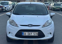 CEYLİN OTOMOTİVDEN 2012 MODEL BENZİN LPGLİ OTOMATİK FORD FİESTA