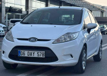 CEYLİN OTOMOTİVDEN 2012 MODEL BENZİN LPGLİ OTOMATİK FORD FİESTA