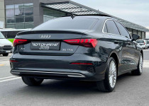 2023 74.000 KM‘DE HATASIZ BOYASIZ CAM TAVANLI ADVANCED A3 SEDAN