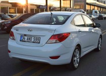 2017 Accent Blue DİZEL-OTOMATİK-HATASIZ-BOYASIZ 79.000 km.de