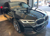 VİP OTO‘ DAN 2023 520i 5 BÖLGE/HARMAN/OTONOM/4 K ISITMA/VAKUM