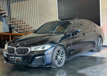 VİP OTO‘ DAN 2023 520i 5 BÖLGE/HARMAN/OTONOM/4 K ISITMA/VAKUM