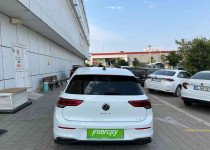 VOLKSWAGEN GOLF 1.0 eTSI 110 DSG LIFE