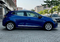 OPER OTOMOTİV DEN 2024 MODEL CLİO OTOMATİK VİTES HATASIZ BOYASIZ