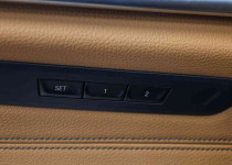 BMW 520i SEDAN LCI 1.6 170 LUXURY LINE++