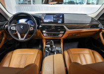 BMW 520i SEDAN LCI 1.6 170 LUXURY LINE++