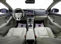 İLK SAHİBİNDEN-V40 1.5 INSCRİPTİON 57.000 KM HATASIZ BOYASIZ CAM TAVAN S.BAKIMLI