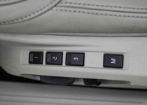 İLK SAHİBİNDEN-V40 1.5 INSCRİPTİON 57.000 KM HATASIZ BOYASIZ CAM TAVAN S.BAKIMLI