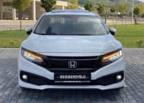 Berberoğlu Otomoti̇v Den 2021 Honda Ci̇vi̇c Eco Executi̇ve**