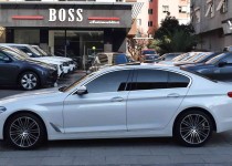 BOSS 2019 520İ LUXURY LİNE NBT-VAKUM-HAYALET+E.BAGAJ-NAVİ-BAYİİ!