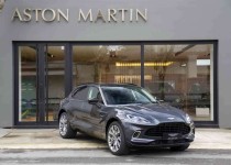 2021 Aston Martin / Dbx 4.0 V8 550 Hp
