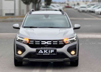 AKİF‘den 2o23 SANDERO STEPWAY 1.0T+Experssion+Hatasız+(12.000km)