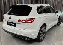 2020~BAYİİ~TOUAREG~R LİNE~BOYASIZ~SOĞUTMA+MASAJ+DYNAUDİO+21‘JANT