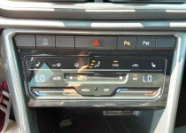 VOLKSWAGEN T-ROC 1.5 TSI 150 DSG STYLE