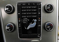 2011 BOYASIZ VOLVO XC60 2.4 D5 293.000 KM