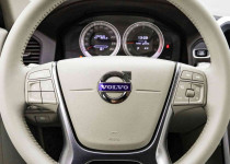 2011 BOYASIZ VOLVO XC60 2.4 D5 293.000 KM