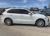 2013 Porsche Cayenne Diesel Sport Design