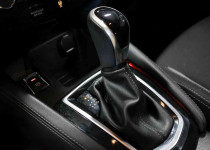 NISSAN QASHQAI 1.3 DIG-T 160 DCT TEKNA