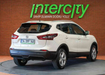 NISSAN QASHQAI 1.3 DIG-T 160 DCT TEKNA