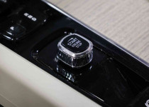VOLVO XC60 2.0 B4 AWD INSCRIPTION GEARTRONIC++