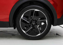2024 HATASIZ BOYASIZ TRAMERSİZ PEUGEOT 408 GT