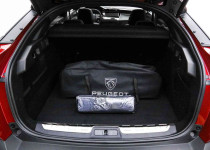2024 HATASIZ BOYASIZ TRAMERSİZ PEUGEOT 408 GT