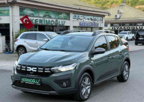 2023 Dacia Sandero Stepway 1.0T Expression - Kusursuz - Haki