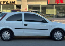 CEYLİN OTOMOTİVDEN 2005 MODEL KLİMALI OPEL CORSA