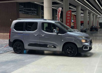 CEYLİN OTOMOTİVDEN 2020 MODEL İLK ELDEN CİTROEN BERLİNGO+