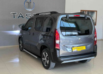 TAŞER OTOMOTIV‘DEN 2023 PEUGEOT RİFTER 1.5 BLUEHDİ GT EAT8