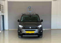 TAŞER OTOMOTIV‘DEN 2023 PEUGEOT RİFTER 1.5 BLUEHDİ GT EAT8