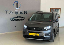 TAŞER OTOMOTIV‘DEN 2023 PEUGEOT RİFTER 1.5 BLUEHDİ GT EAT8