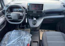 AKİF ‘den 2o24 Doblo Combi 1.5 BlueHDİ Easy SIFIR km 130‘luk
