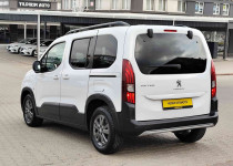 2023 PEUGEOT RİFTER 1.5 BLUHDI ALLURE BOYASIZ EKSPER RAPORLU