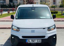 ACIBADEM OTO-2024 FİAT YENİ DOBLO 1.5 BLUEHDİ 100 BG EASY COMBİ