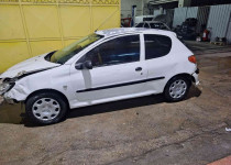 ÇEKME BELGELİ HASAR KAYITSIZ 2007 PEUGEOT 206 1,4 HD KLİMALI