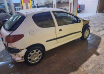 ÇEKME BELGELİ HASAR KAYITSIZ 2007 PEUGEOT 206 1,4 HD KLİMALI